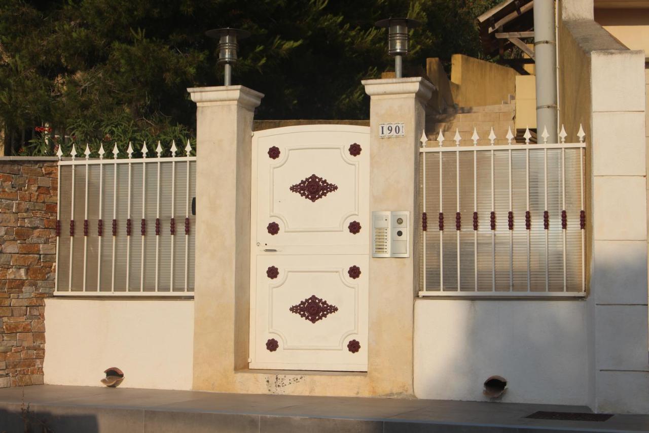 Residence Les Jardins De Lea La Seyne-sur-Mer Exteriör bild